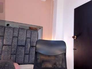 niicolewhitee